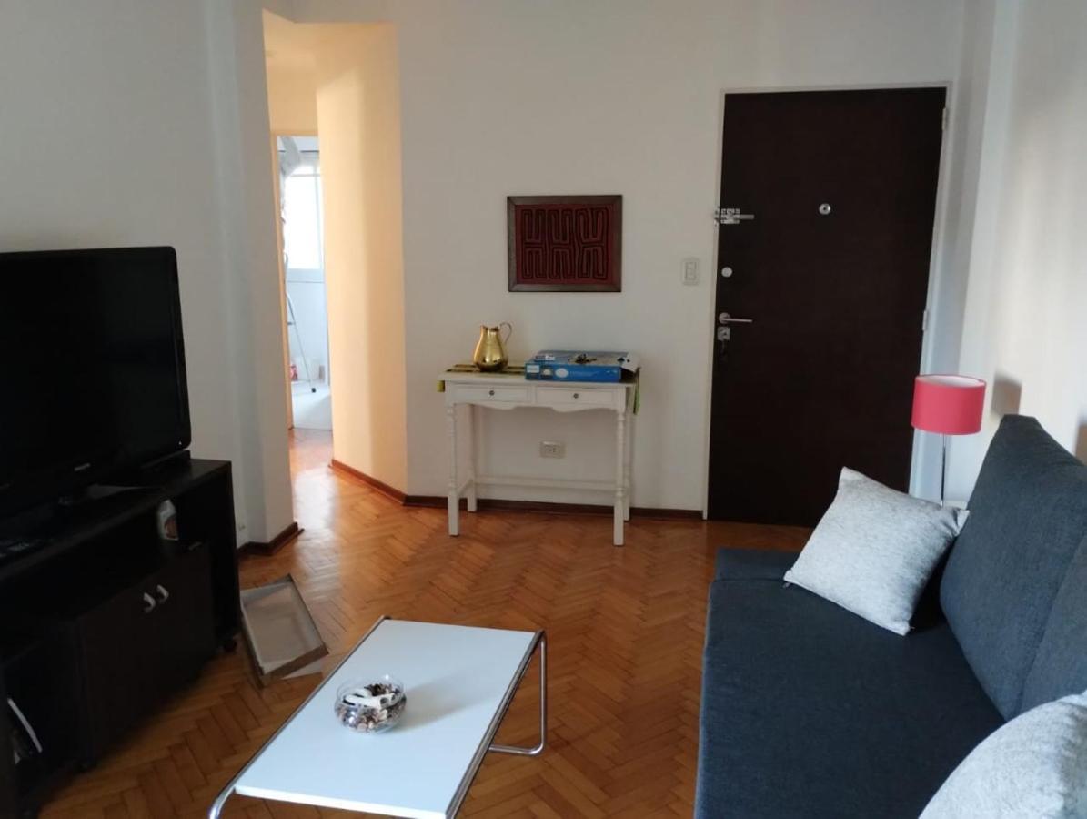 Departamento Olivos-zona Puerto Apartment